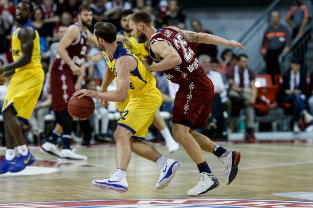 圣马梅斯球 圣马梅斯球