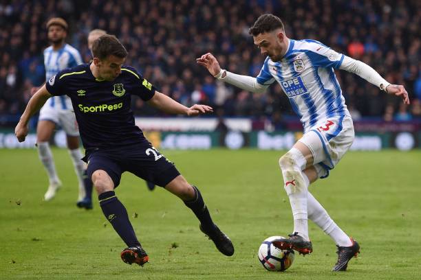 力后卫因伤 力后卫因伤